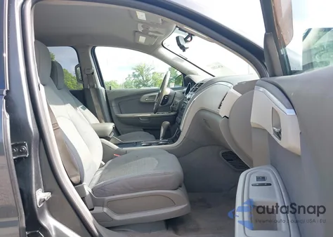 2011 Chevrolet Traverse Ls из США, поврежденный, VIN 1GNKRFED6BJ318867